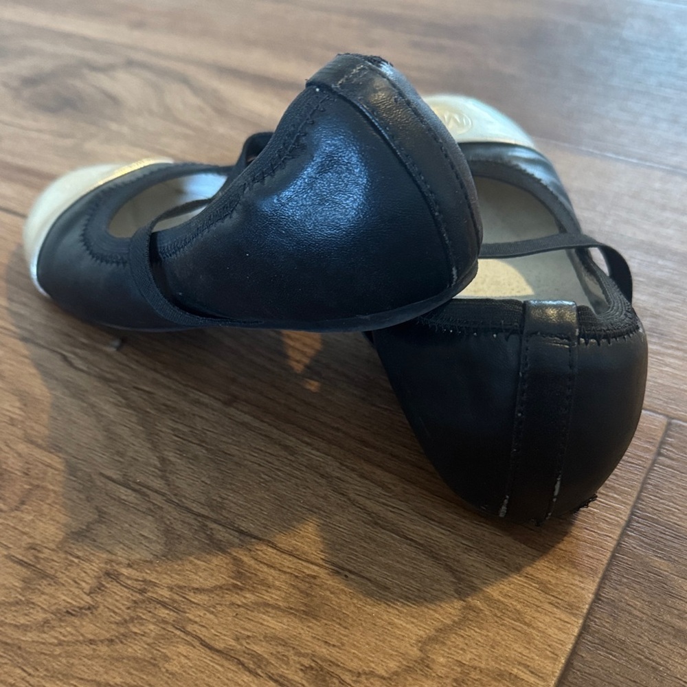 Michael Kors Kids Black and Silver Dress Shoes - Picture 2 of 3